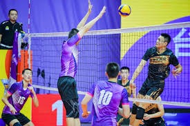 全英羽球赛｜兼职送外卖、保安、网红 英混双最后一舞跻身8强