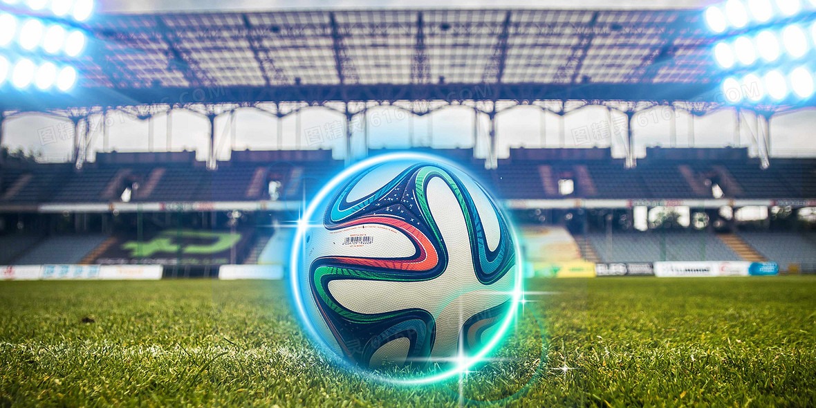 欧冠出局，联赛2场被干7个，莫塔勇于担当：我不