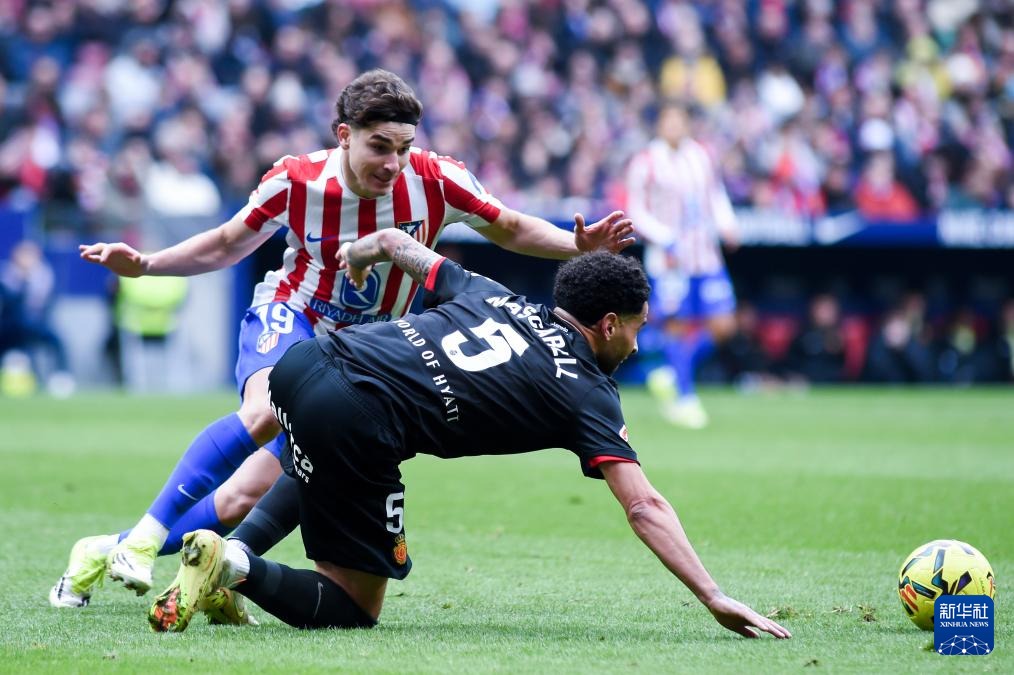 圣路易斯红雀队宣布将莫里纳的 4 号球衣在 2026 赛季开幕礼上正式退休