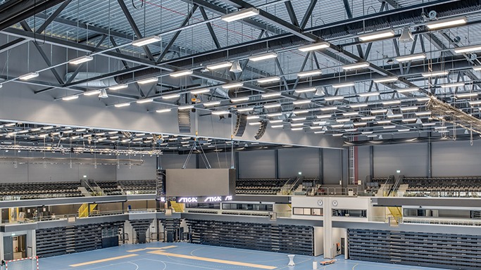 足球国足争议判罚引专家讨论