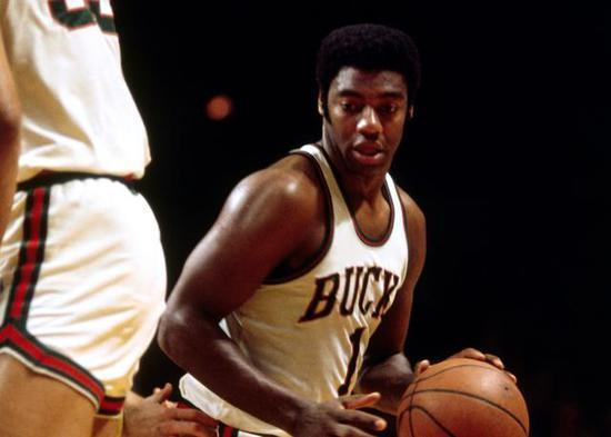 了菲利普斯 了菲利普斯